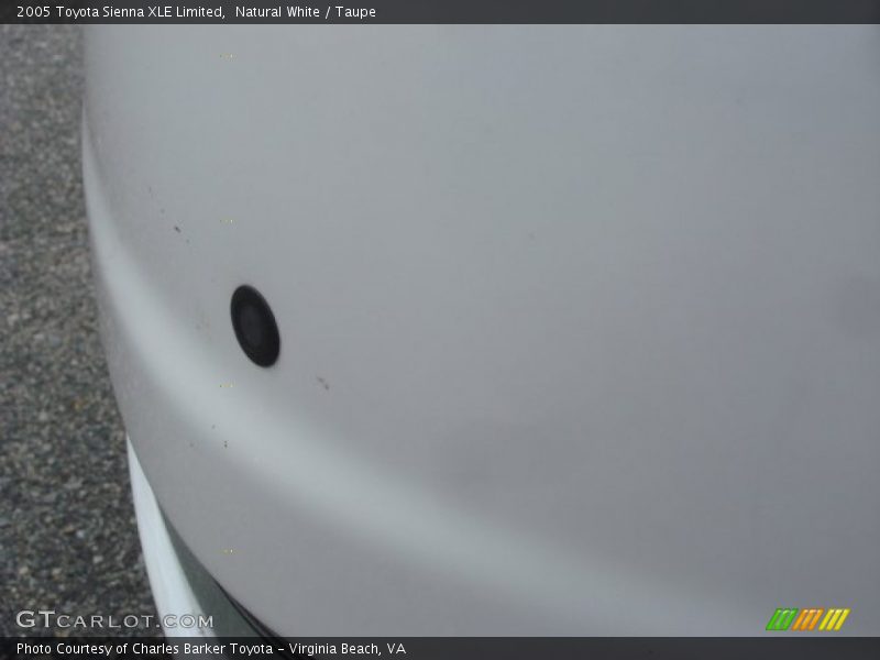 Natural White / Taupe 2005 Toyota Sienna XLE Limited