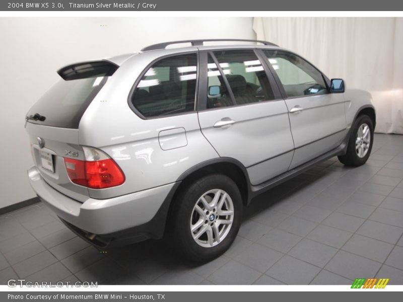 Titanium Silver Metallic / Grey 2004 BMW X5 3.0i