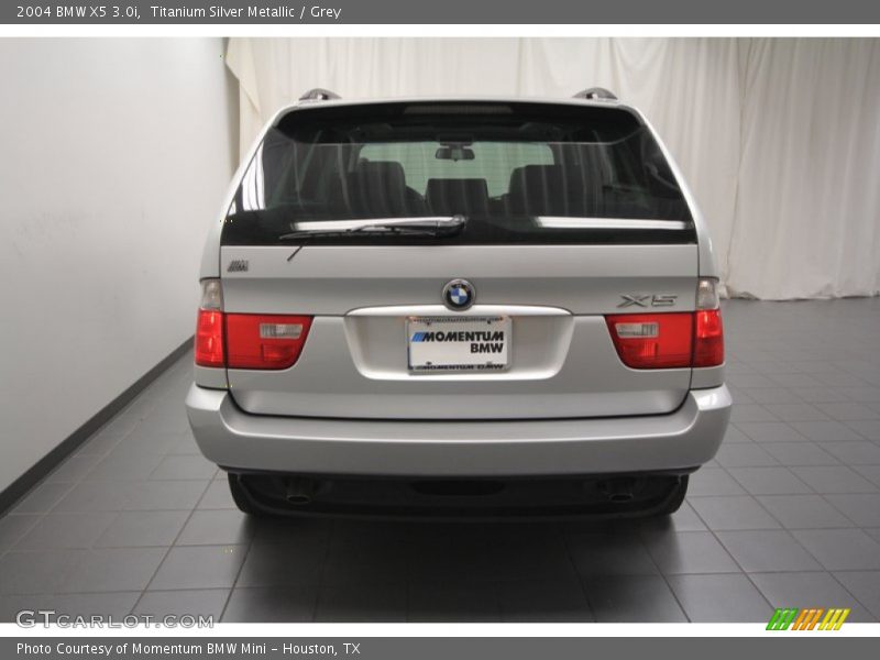Titanium Silver Metallic / Grey 2004 BMW X5 3.0i