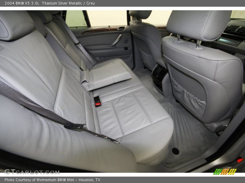 Titanium Silver Metallic / Grey 2004 BMW X5 3.0i