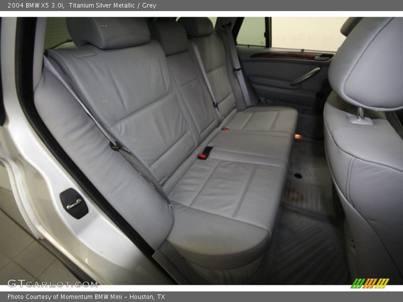 Titanium Silver Metallic / Grey 2004 BMW X5 3.0i
