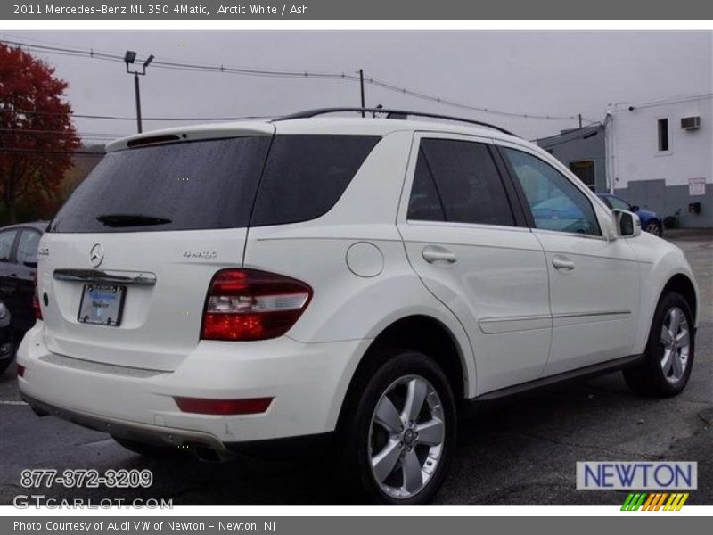 Arctic White / Ash 2011 Mercedes-Benz ML 350 4Matic
