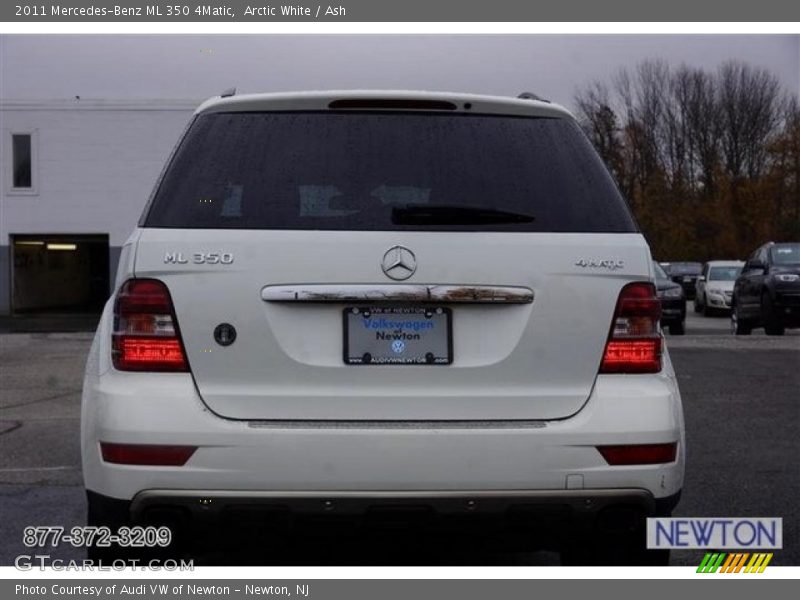 Arctic White / Ash 2011 Mercedes-Benz ML 350 4Matic