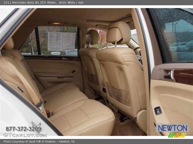 Arctic White / Ash 2011 Mercedes-Benz ML 350 4Matic