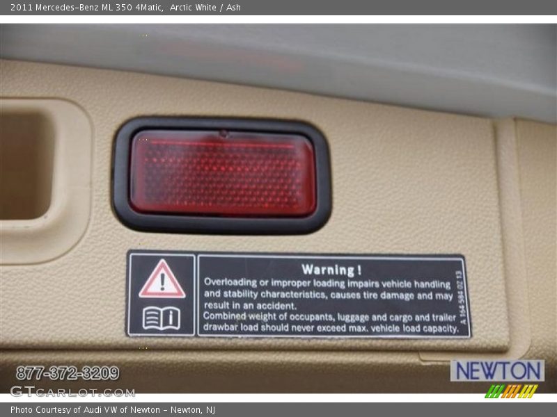 Arctic White / Ash 2011 Mercedes-Benz ML 350 4Matic