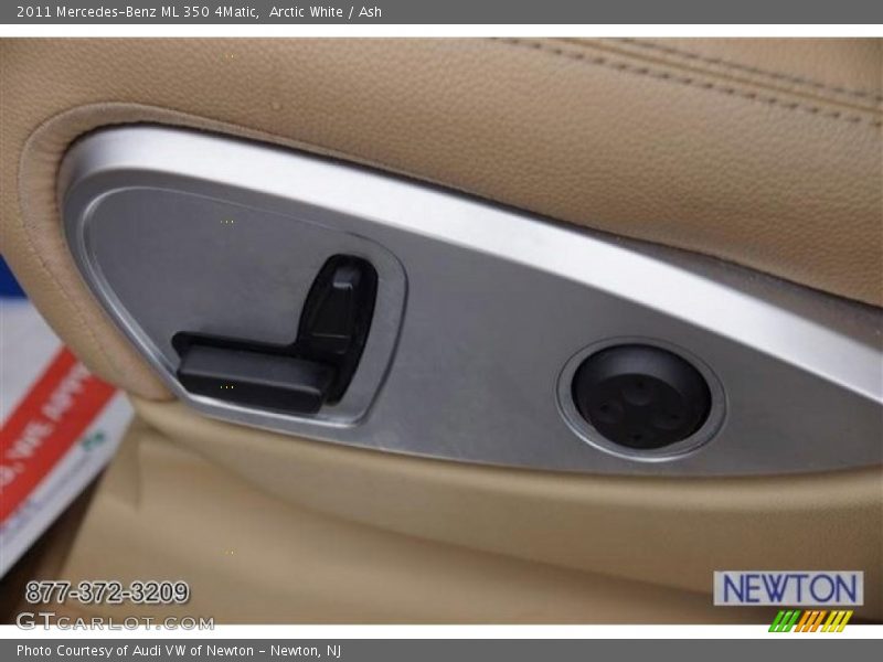 Arctic White / Ash 2011 Mercedes-Benz ML 350 4Matic