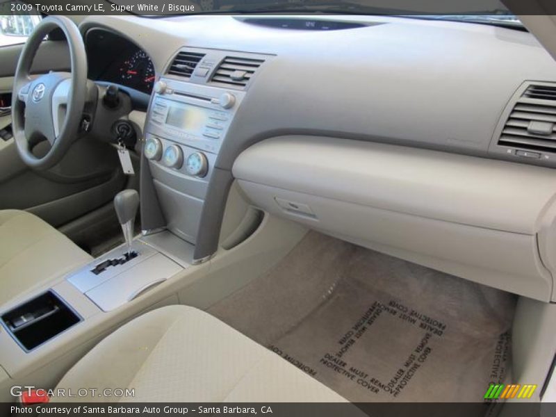 Dashboard of 2009 Camry LE