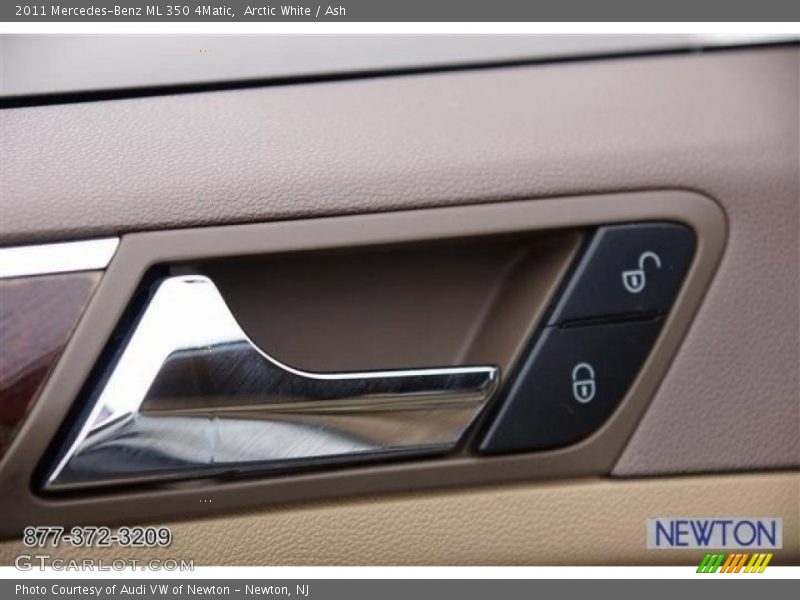 Arctic White / Ash 2011 Mercedes-Benz ML 350 4Matic