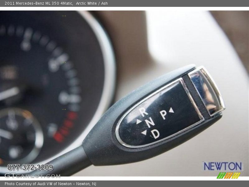 Arctic White / Ash 2011 Mercedes-Benz ML 350 4Matic