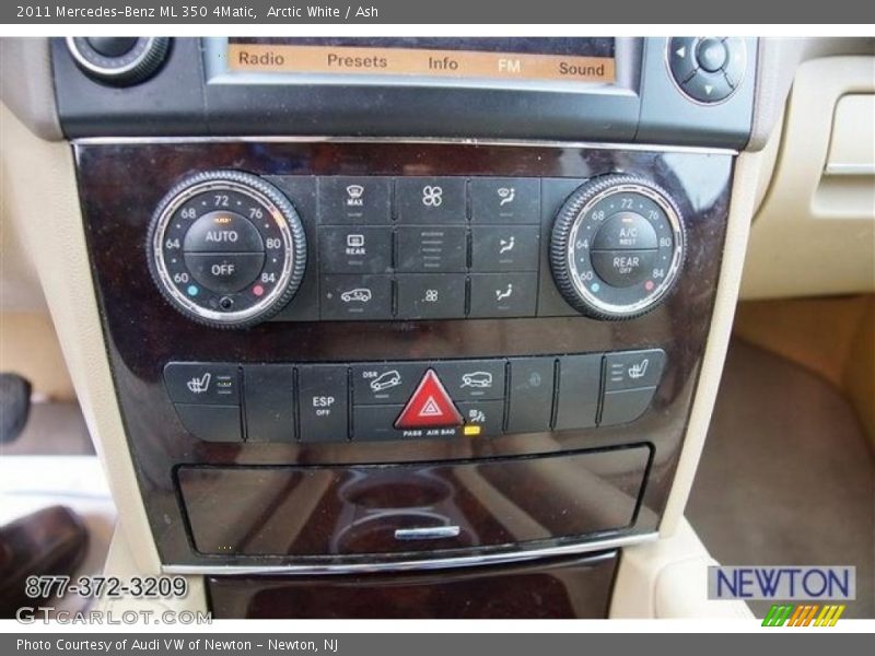 Arctic White / Ash 2011 Mercedes-Benz ML 350 4Matic