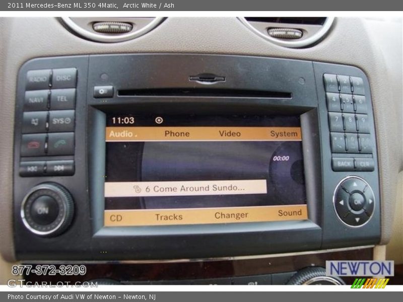 Arctic White / Ash 2011 Mercedes-Benz ML 350 4Matic