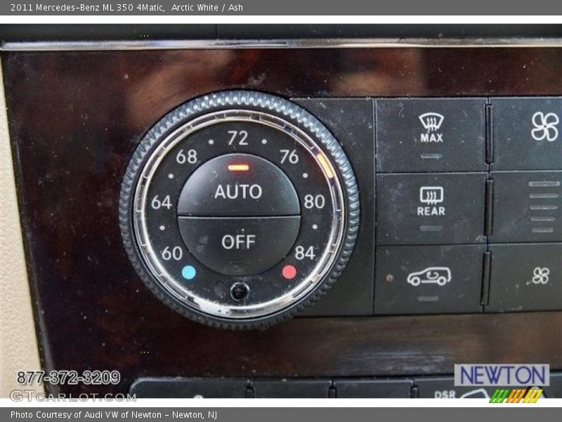 Arctic White / Ash 2011 Mercedes-Benz ML 350 4Matic