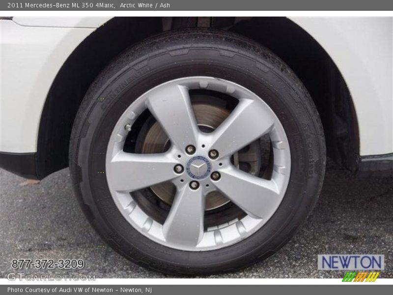 Arctic White / Ash 2011 Mercedes-Benz ML 350 4Matic