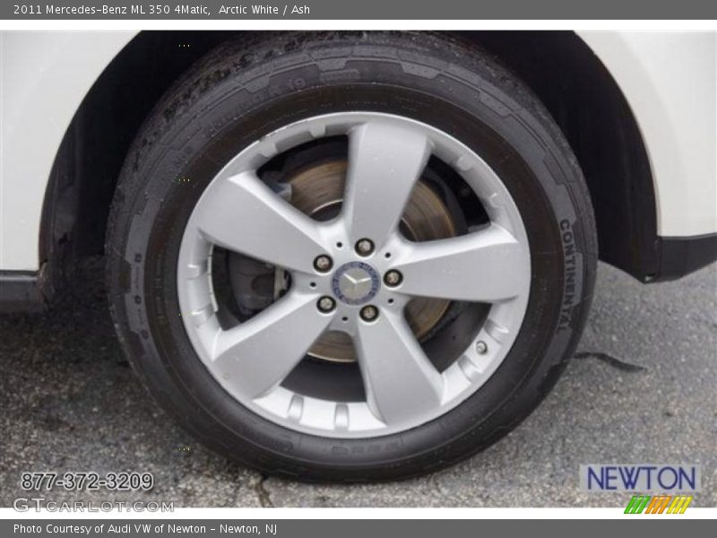 Arctic White / Ash 2011 Mercedes-Benz ML 350 4Matic