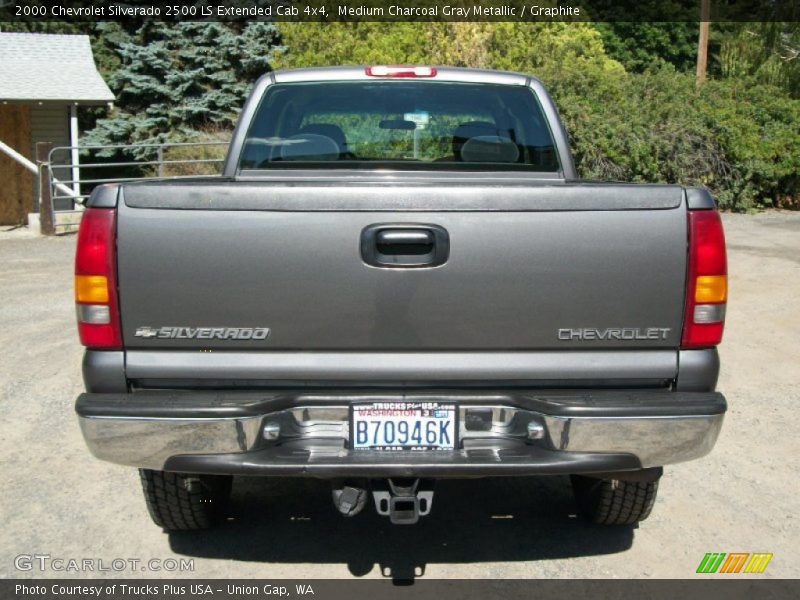 Medium Charcoal Gray Metallic / Graphite 2000 Chevrolet Silverado 2500 LS Extended Cab 4x4