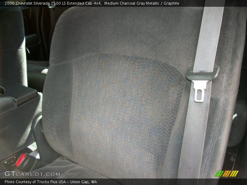 Medium Charcoal Gray Metallic / Graphite 2000 Chevrolet Silverado 2500 LS Extended Cab 4x4