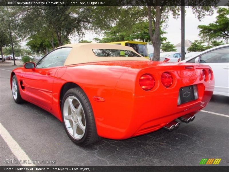 Torch Red / Light Oak 2000 Chevrolet Corvette Convertible