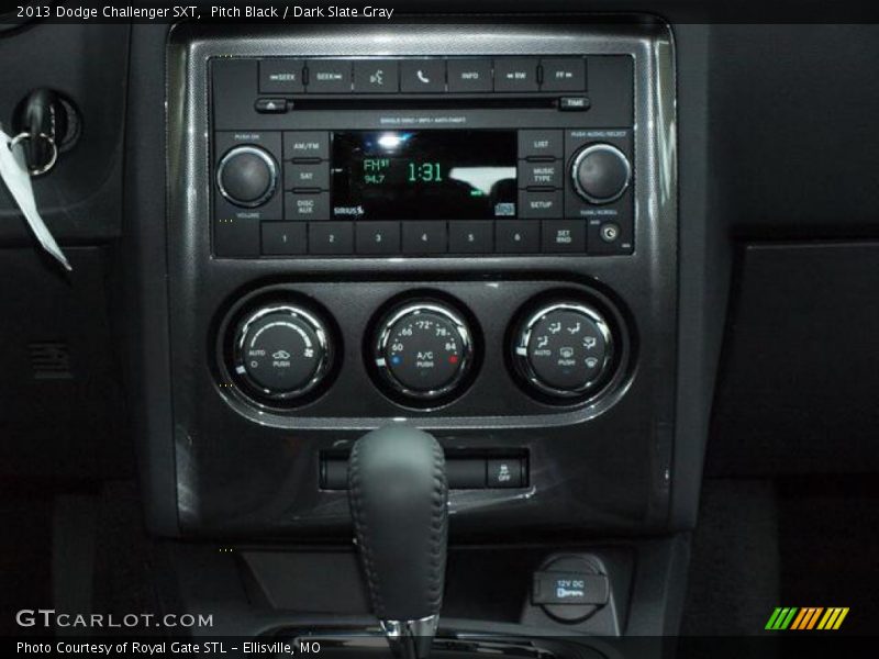 Pitch Black / Dark Slate Gray 2013 Dodge Challenger SXT