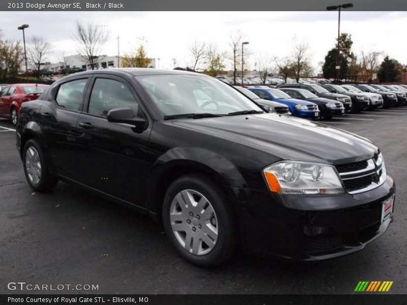 Black / Black 2013 Dodge Avenger SE