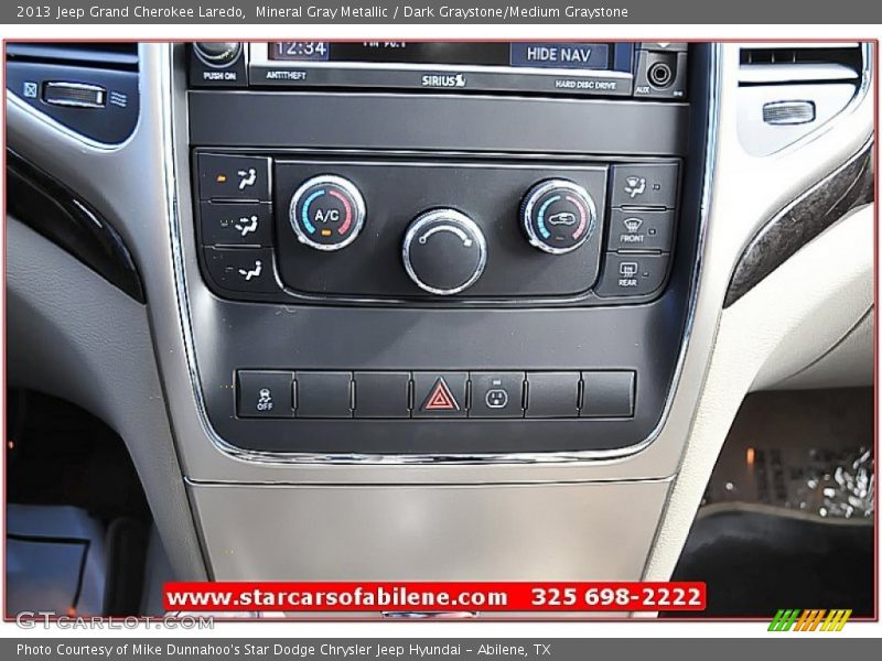 Mineral Gray Metallic / Dark Graystone/Medium Graystone 2013 Jeep Grand Cherokee Laredo