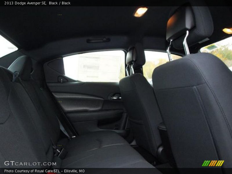 Black / Black 2013 Dodge Avenger SE