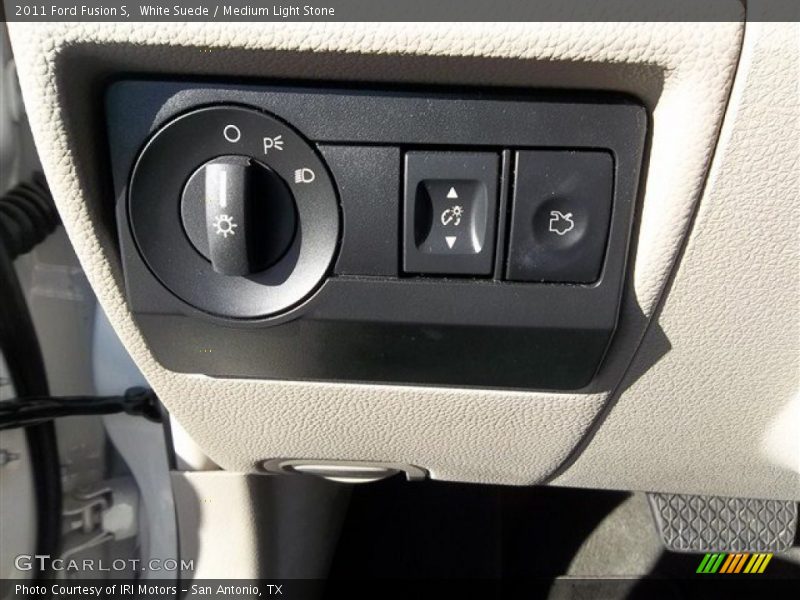 White Suede / Medium Light Stone 2011 Ford Fusion S