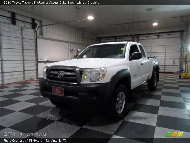 Super White / Graphite 2010 Toyota Tacoma PreRunner Access Cab