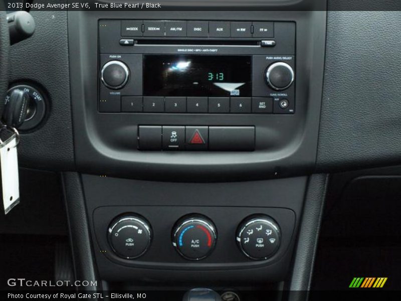 True Blue Pearl / Black 2013 Dodge Avenger SE V6