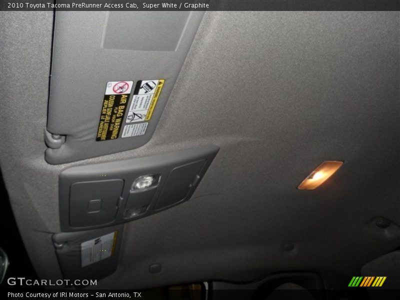 Super White / Graphite 2010 Toyota Tacoma PreRunner Access Cab