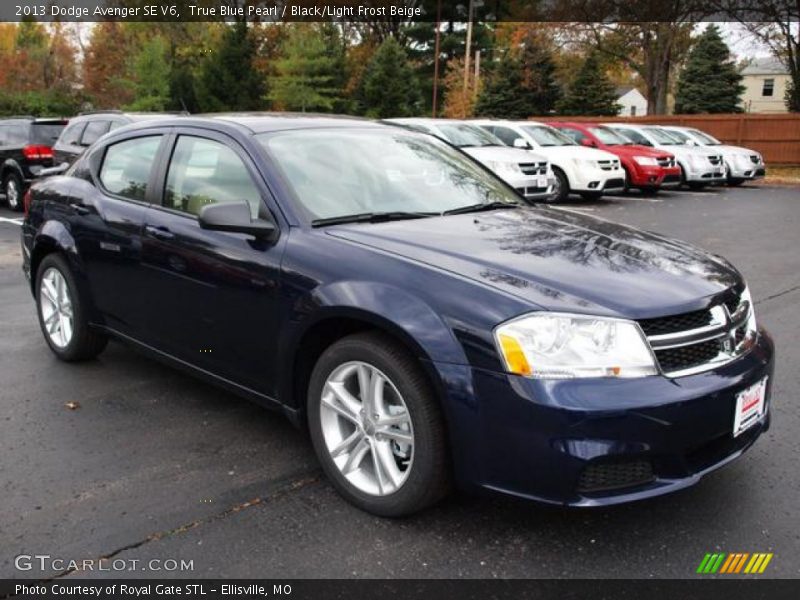 True Blue Pearl / Black/Light Frost Beige 2013 Dodge Avenger SE V6