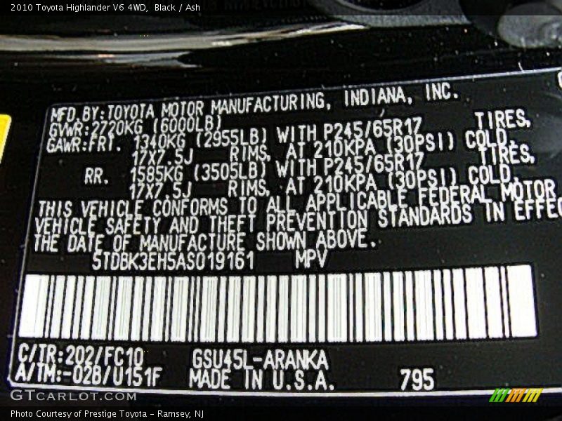 Black / Ash 2010 Toyota Highlander V6 4WD
