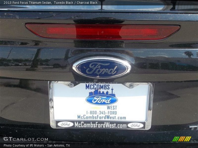 Tuxedo Black / Charcoal Black 2013 Ford Focus Titanium Sedan