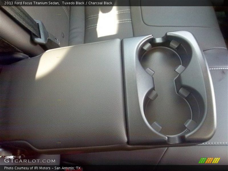 Tuxedo Black / Charcoal Black 2013 Ford Focus Titanium Sedan