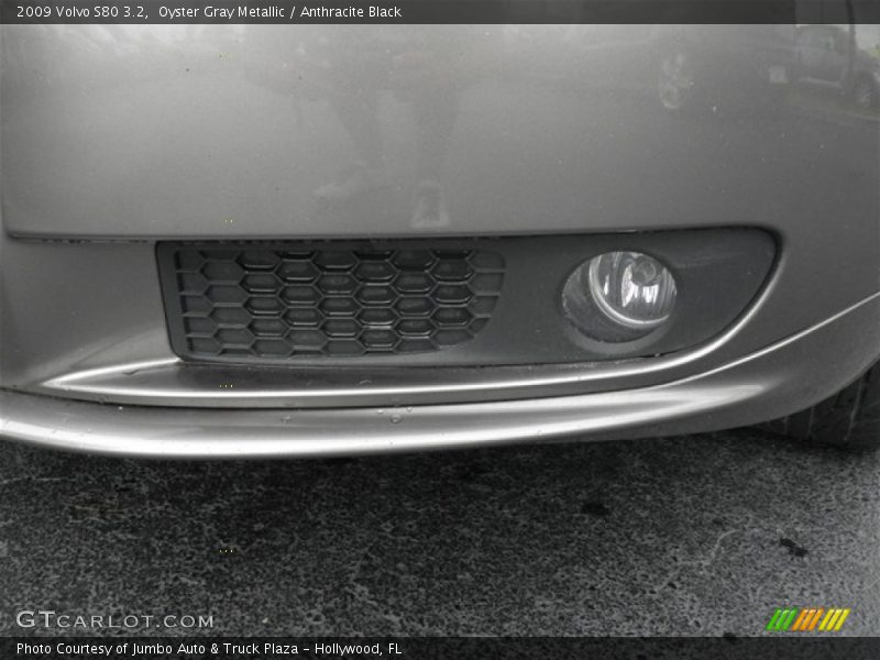 Oyster Gray Metallic / Anthracite Black 2009 Volvo S80 3.2