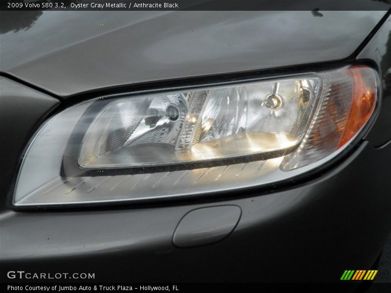 Oyster Gray Metallic / Anthracite Black 2009 Volvo S80 3.2