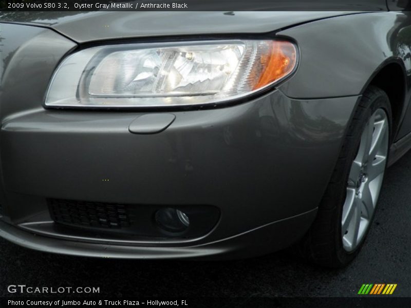 Oyster Gray Metallic / Anthracite Black 2009 Volvo S80 3.2