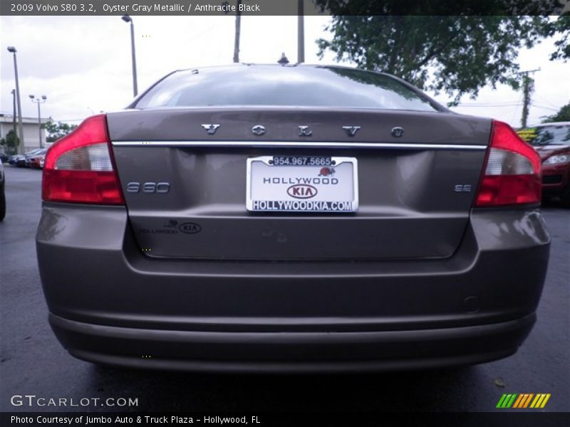 Oyster Gray Metallic / Anthracite Black 2009 Volvo S80 3.2