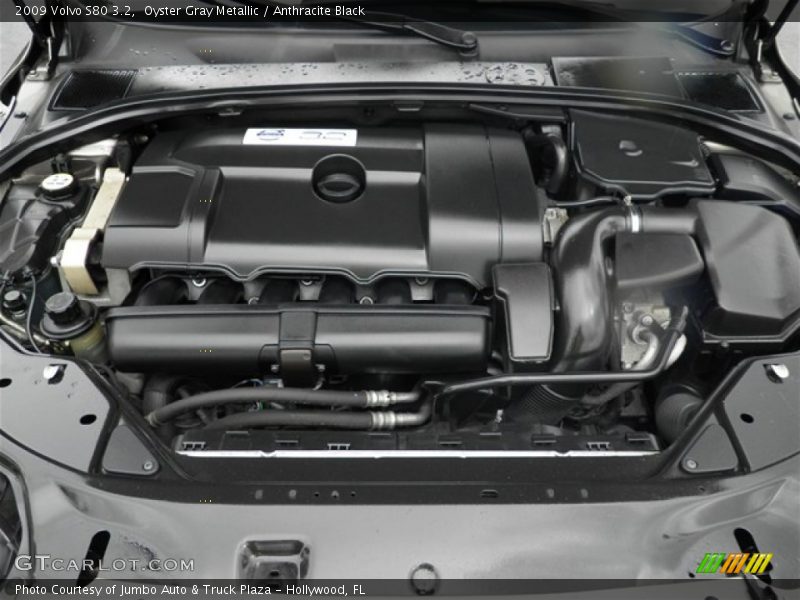 Oyster Gray Metallic / Anthracite Black 2009 Volvo S80 3.2