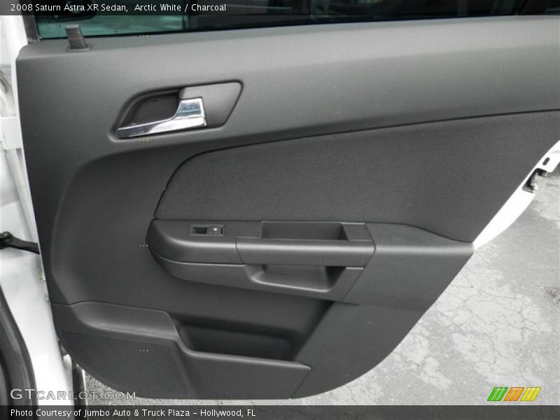 Arctic White / Charcoal 2008 Saturn Astra XR Sedan