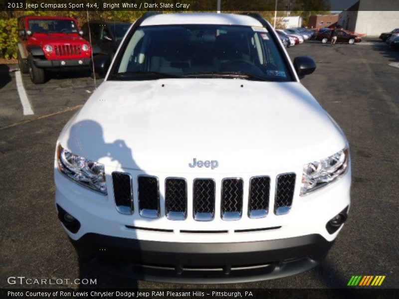 Bright White / Dark Slate Gray 2013 Jeep Compass Sport 4x4