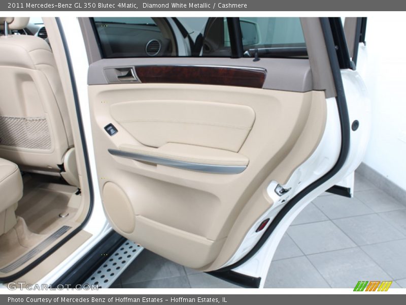 Diamond White Metallic / Cashmere 2011 Mercedes-Benz GL 350 Blutec 4Matic