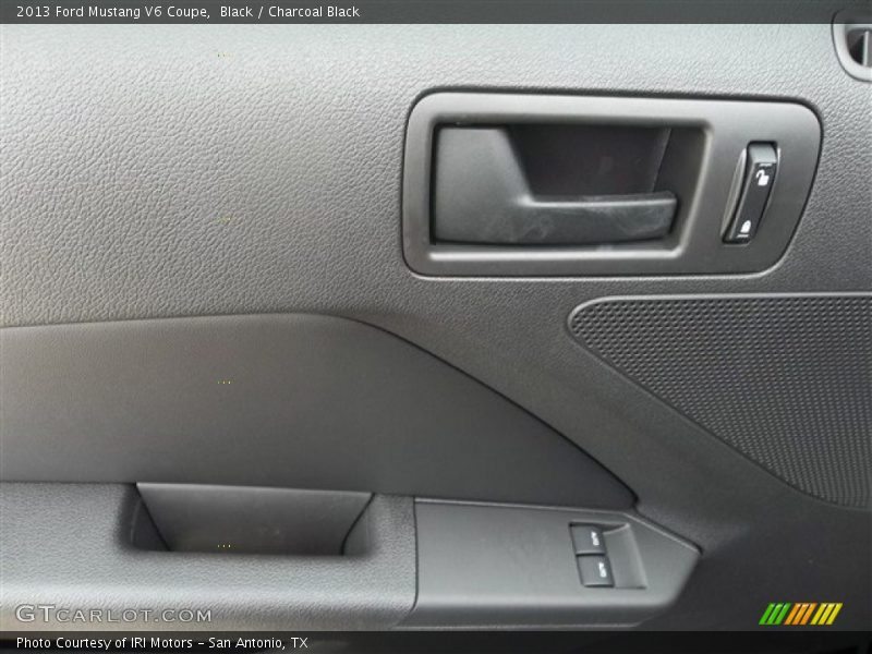 Black / Charcoal Black 2013 Ford Mustang V6 Coupe