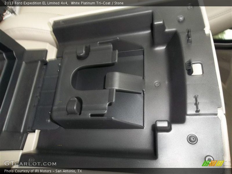 White Platinum Tri-Coat / Stone 2013 Ford Expedition EL Limited 4x4