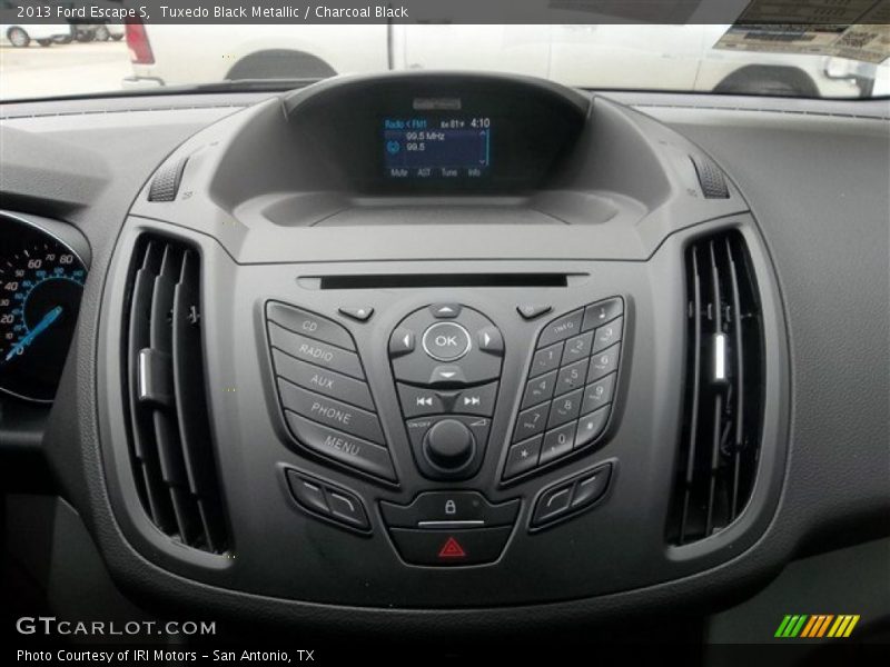Tuxedo Black Metallic / Charcoal Black 2013 Ford Escape S