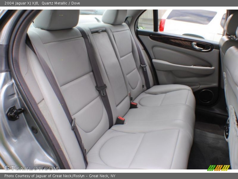 Rear Seat of 2004 XJ XJ8