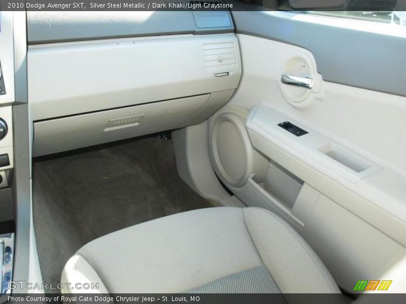 Silver Steel Metallic / Dark Khaki/Light Graystone 2010 Dodge Avenger SXT