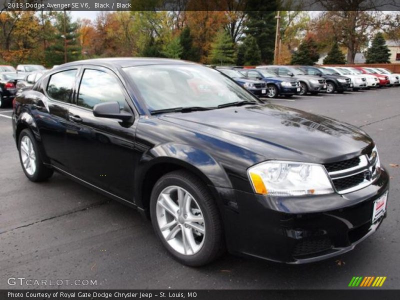 Black / Black 2013 Dodge Avenger SE V6