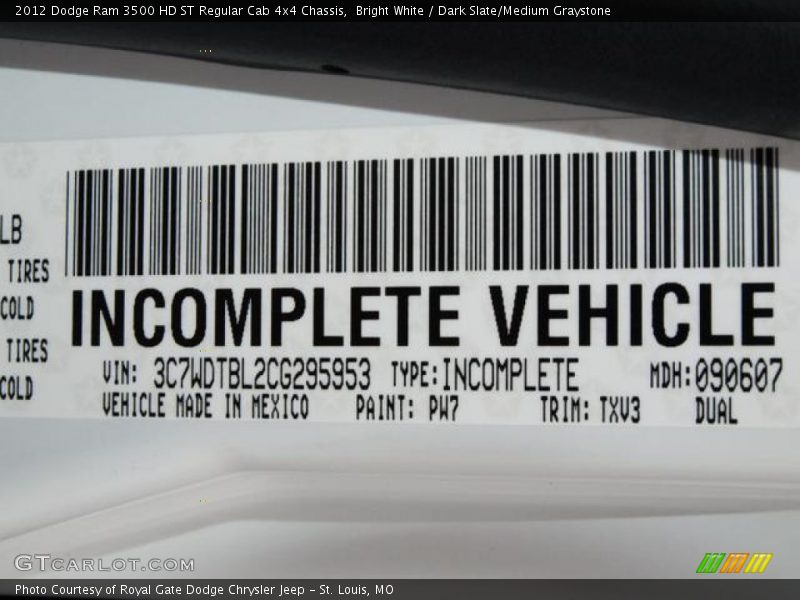 Bright White / Dark Slate/Medium Graystone 2012 Dodge Ram 3500 HD ST Regular Cab 4x4 Chassis