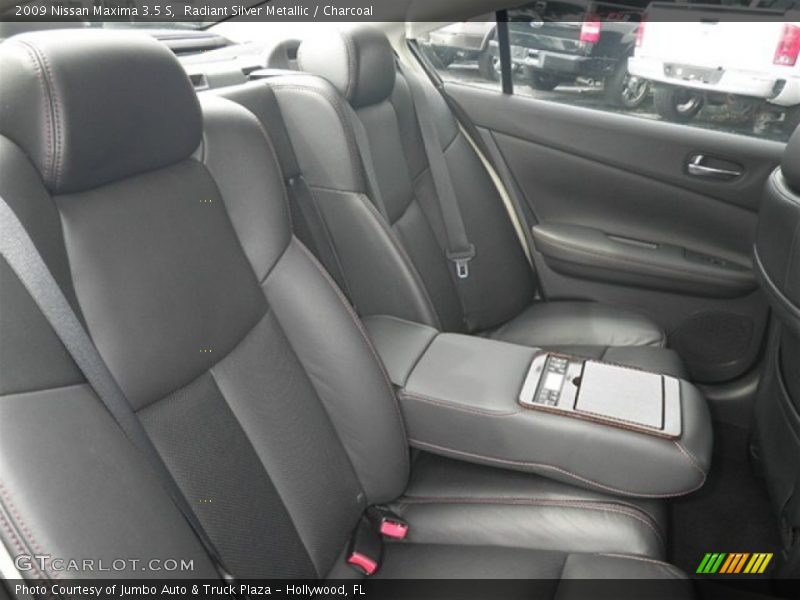 Radiant Silver Metallic / Charcoal 2009 Nissan Maxima 3.5 S