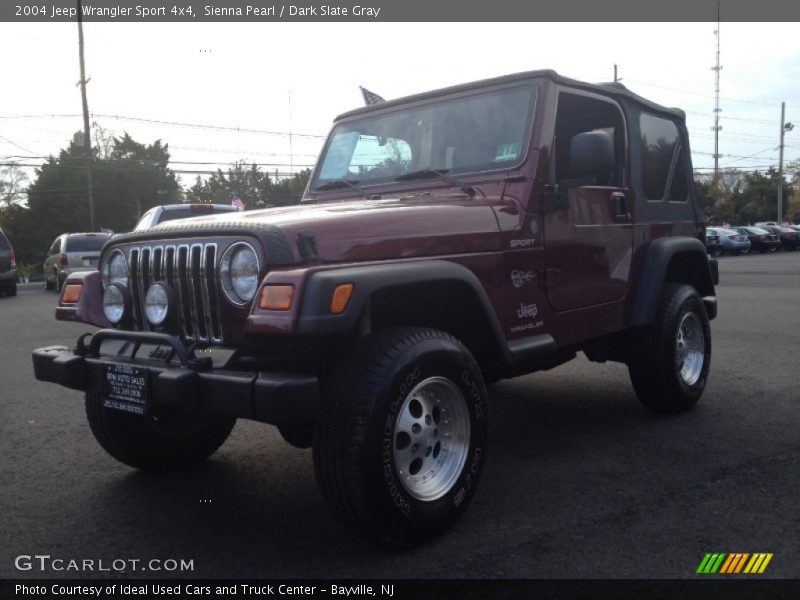 Sienna Pearl / Dark Slate Gray 2004 Jeep Wrangler Sport 4x4
